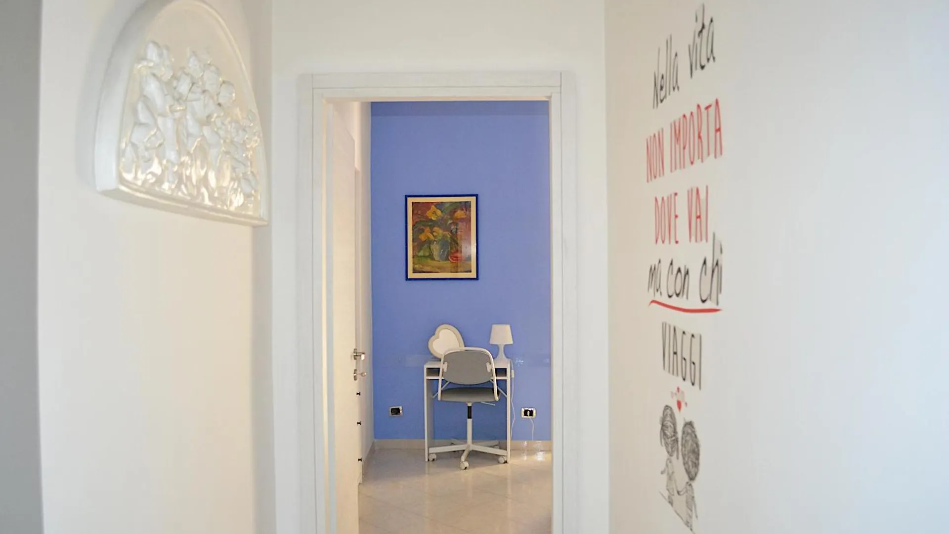 Casa Round Apartment Naples 0*,  Italy
